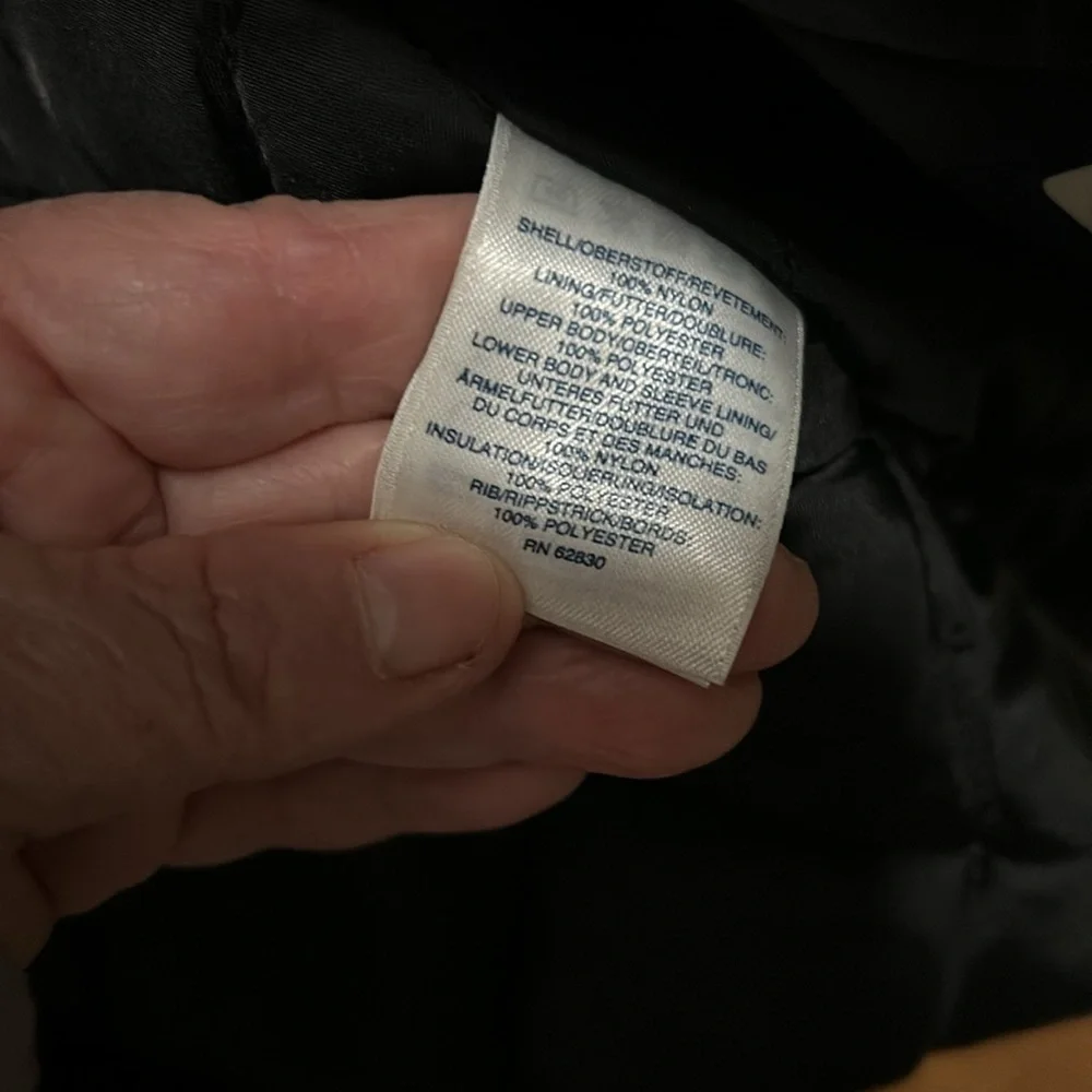 Lands’ End Women’s Winter Squall Jacket. Black. Size Large. (Relaxed Fit) - Picture 10 of 10